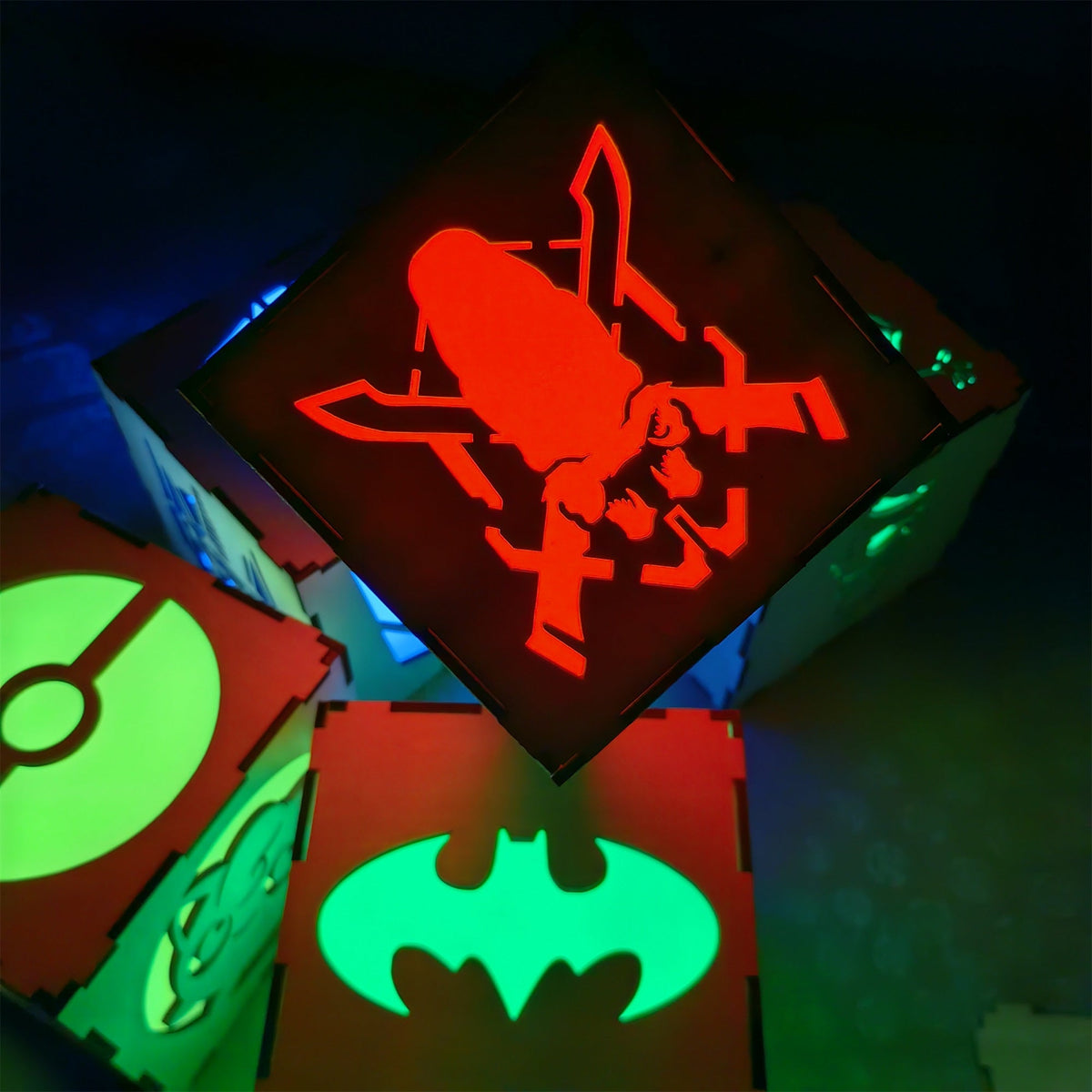 Movie Alien Inspired Night Light - Tophatter Daily Deals