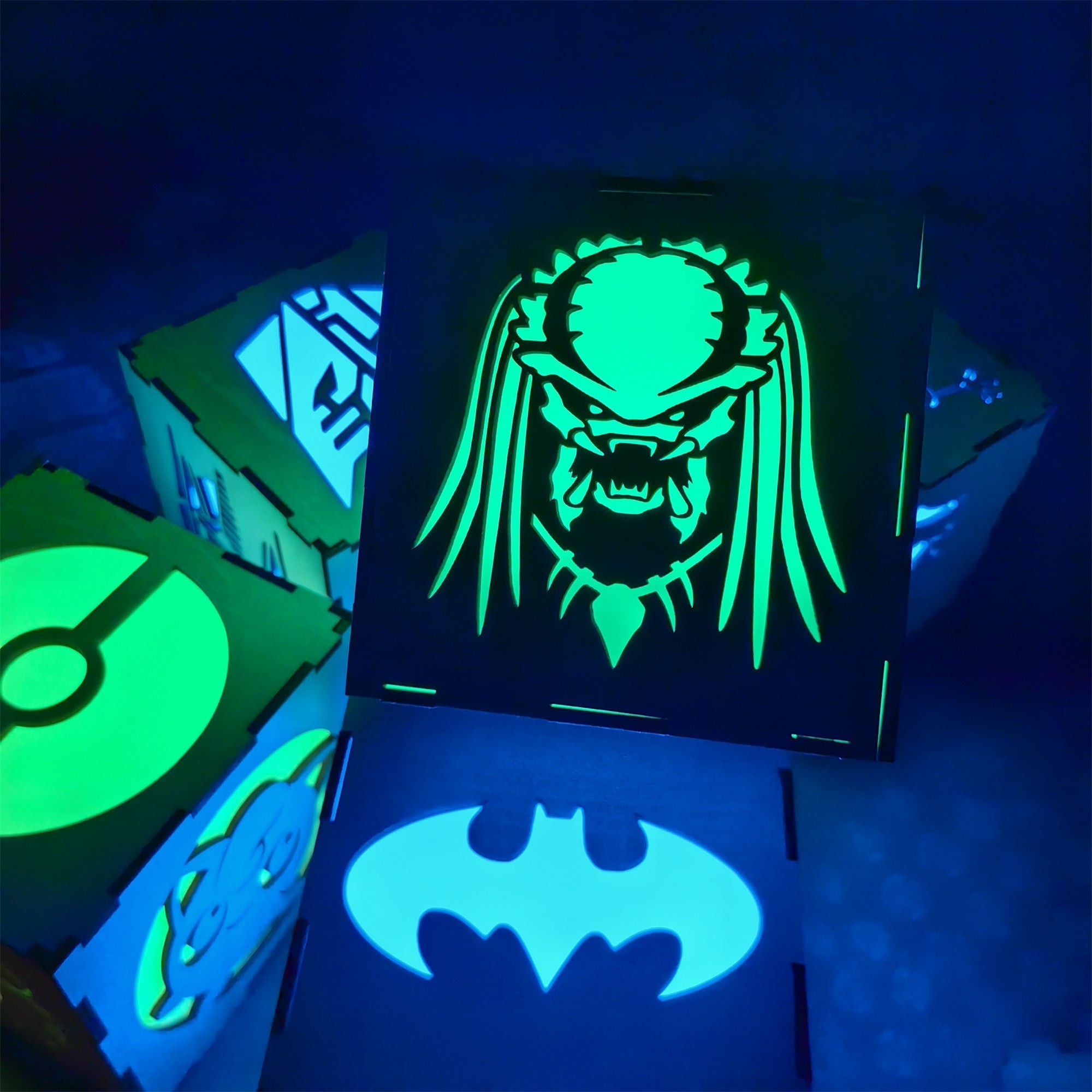 Movie Alien Inspired Night Light - Tophatter Daily Deals