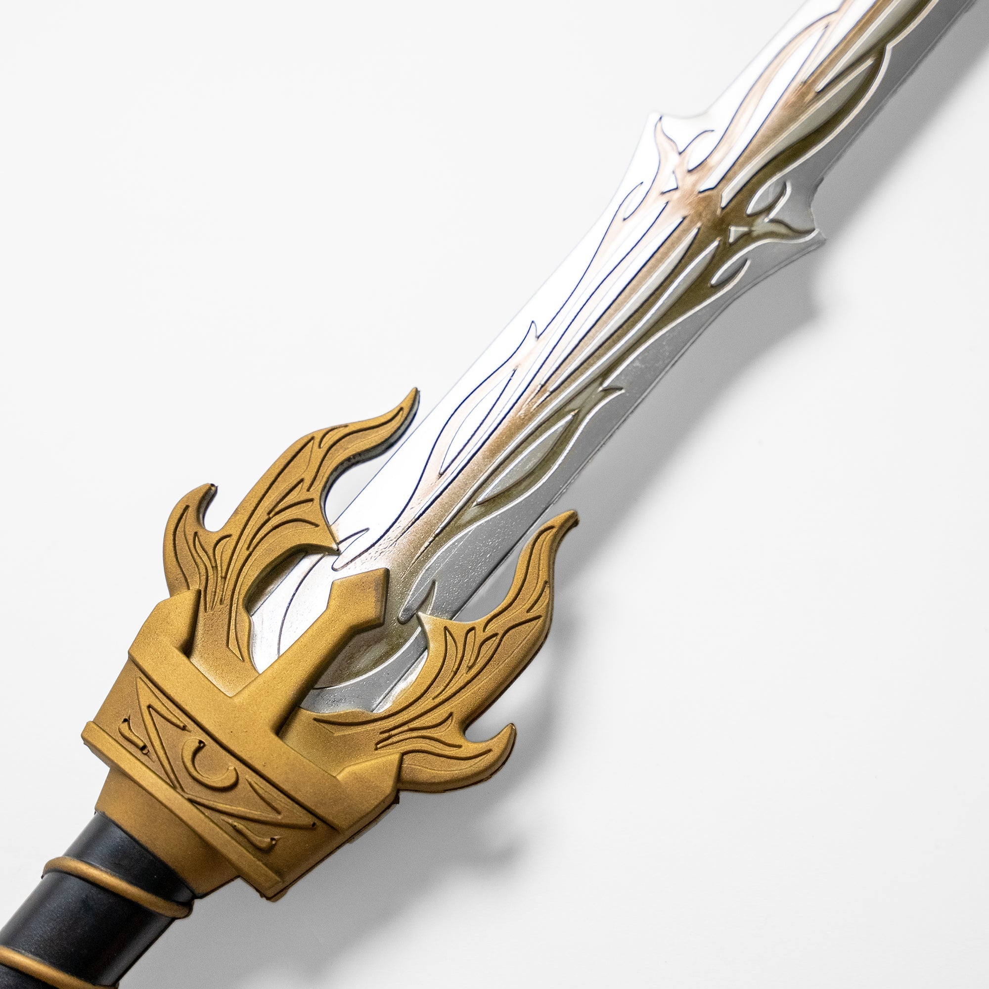 Allanon's Sword (High Density Foam) TV Show Sword - Tophatter Daily Deals