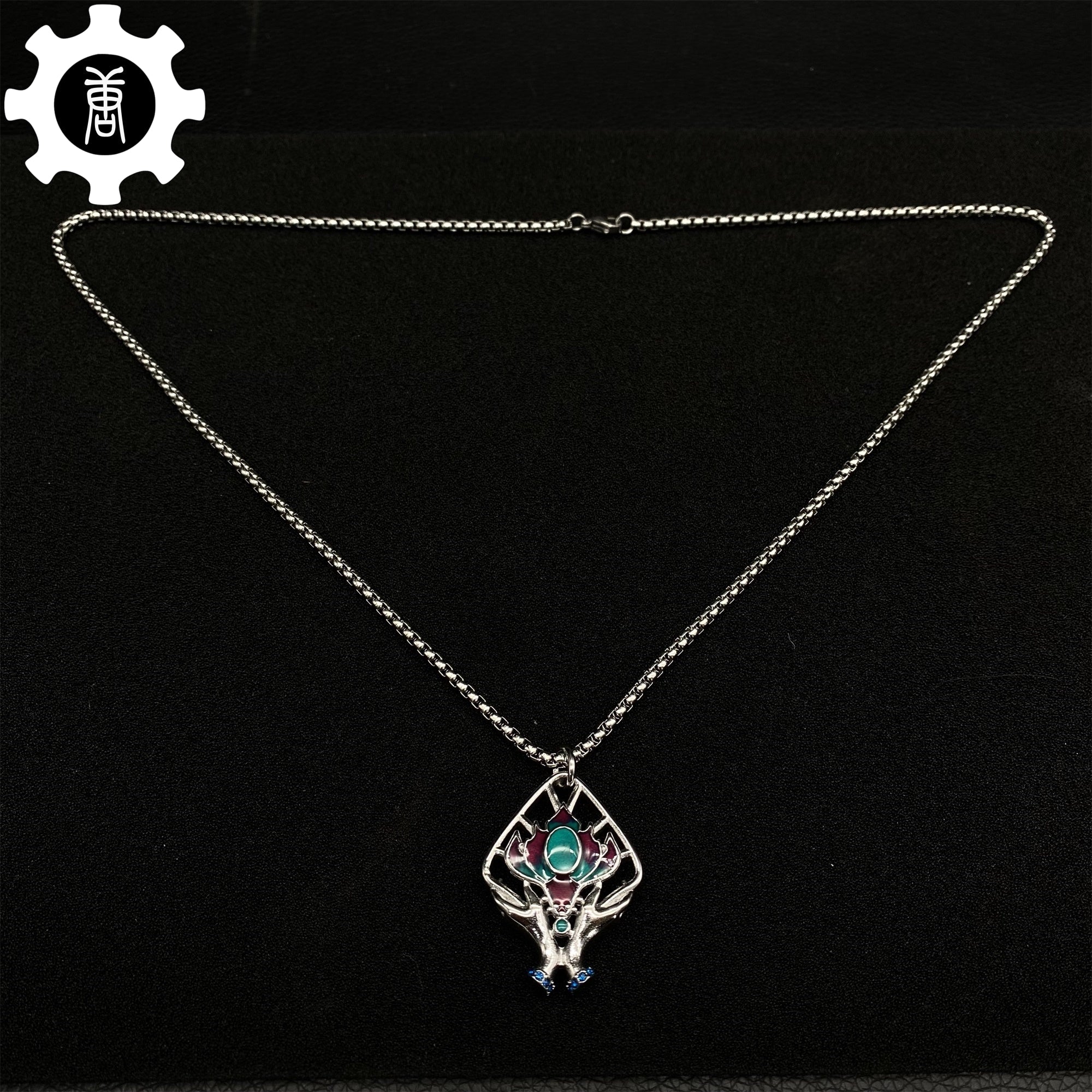 BG3 Amulet of The Devout Necklace Replica - Tophatter Daily Deals