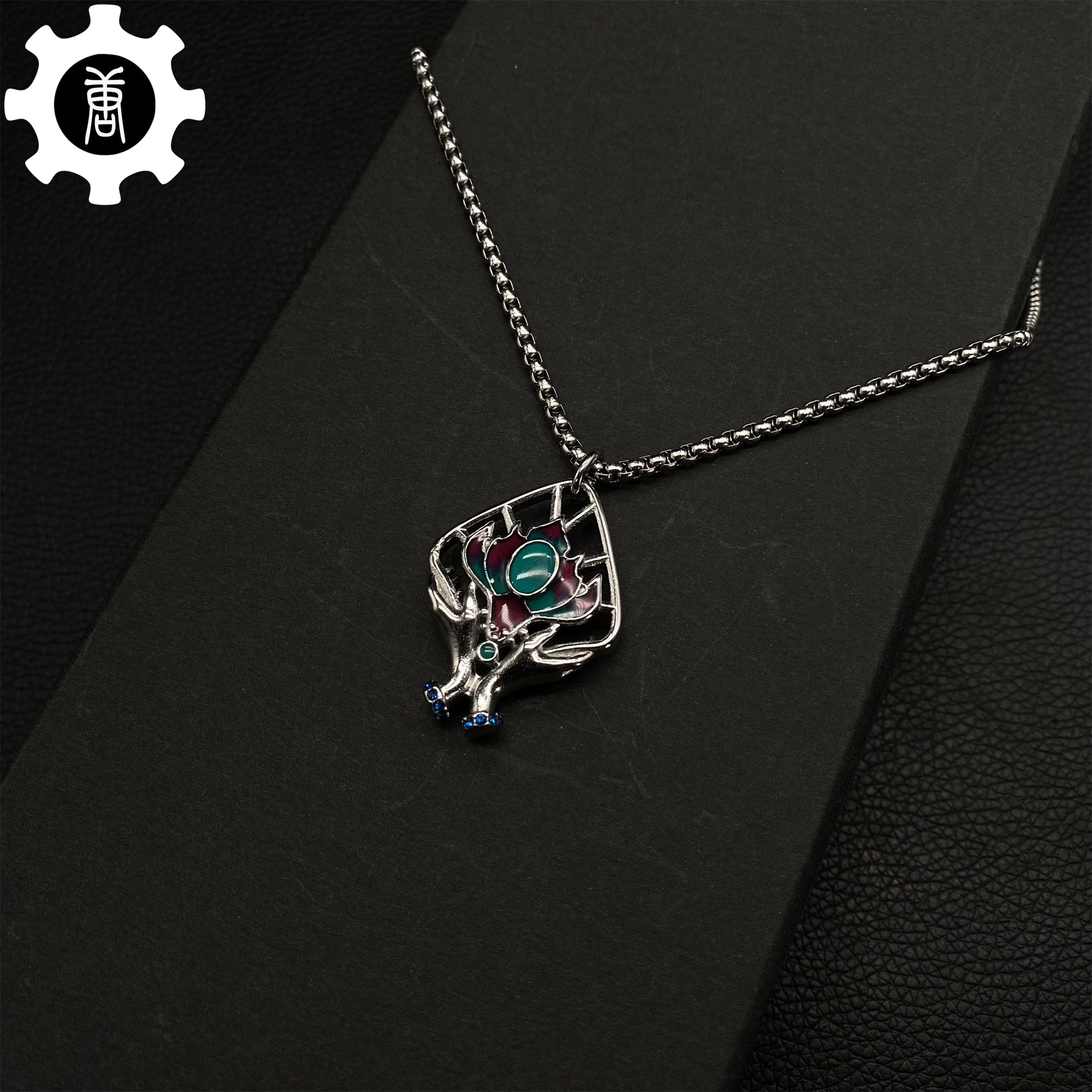 BG3 Amulet of The Devout Necklace Replica - Tophatter Daily Deals