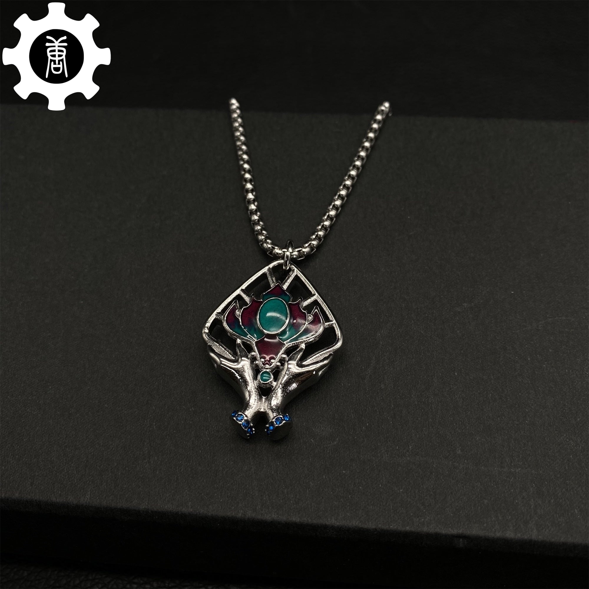 BG3 Amulet of The Devout Necklace Replica - Tophatter Daily Deals