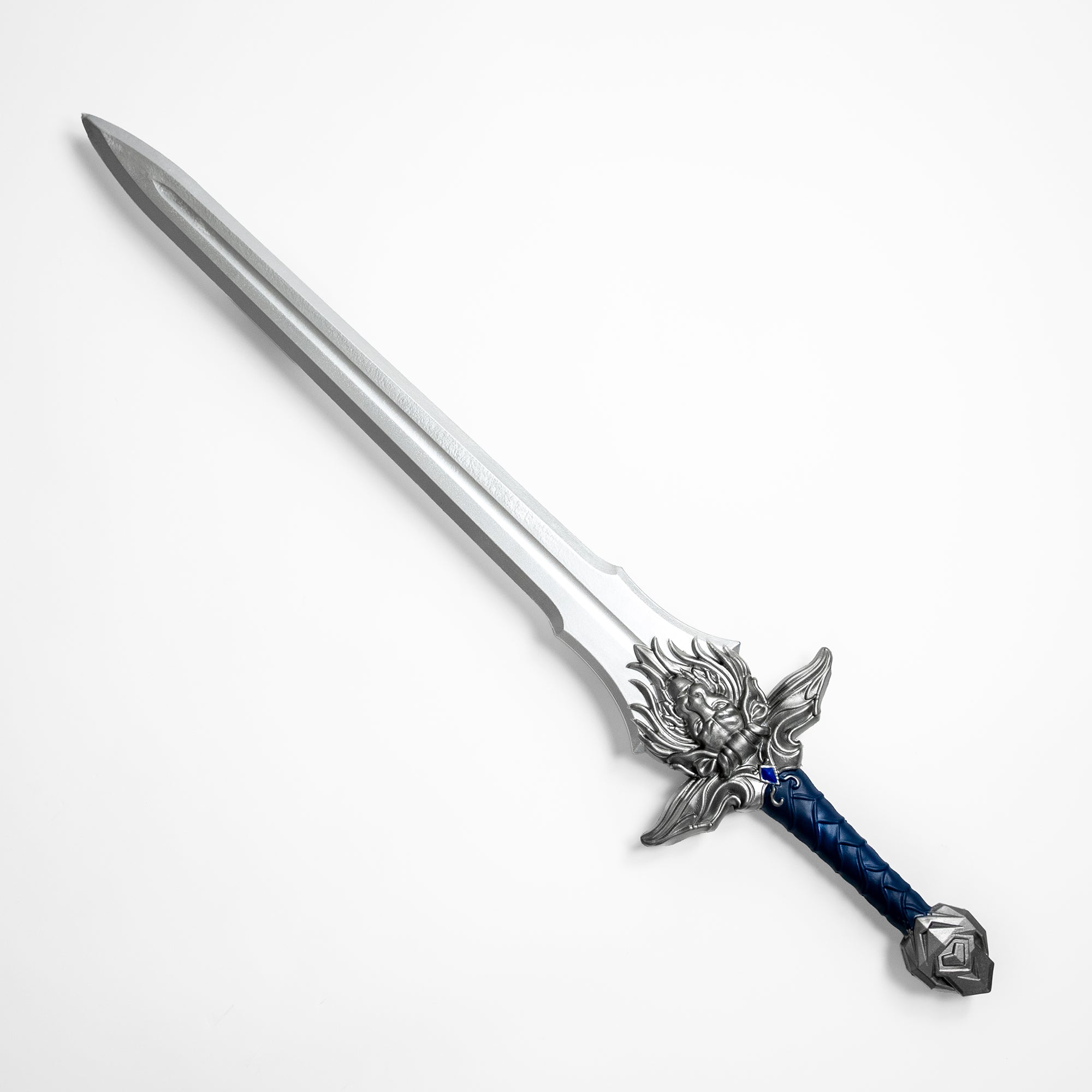 Anduin Lothar's Blade of Stormwind (High Density Foam) Video Game Sword - Tophatter Daily Deals