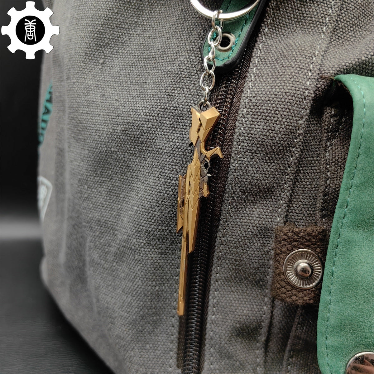 Metal Araxys Operator Gun Tiny Keychain Pendant - Tophatter Daily Deals