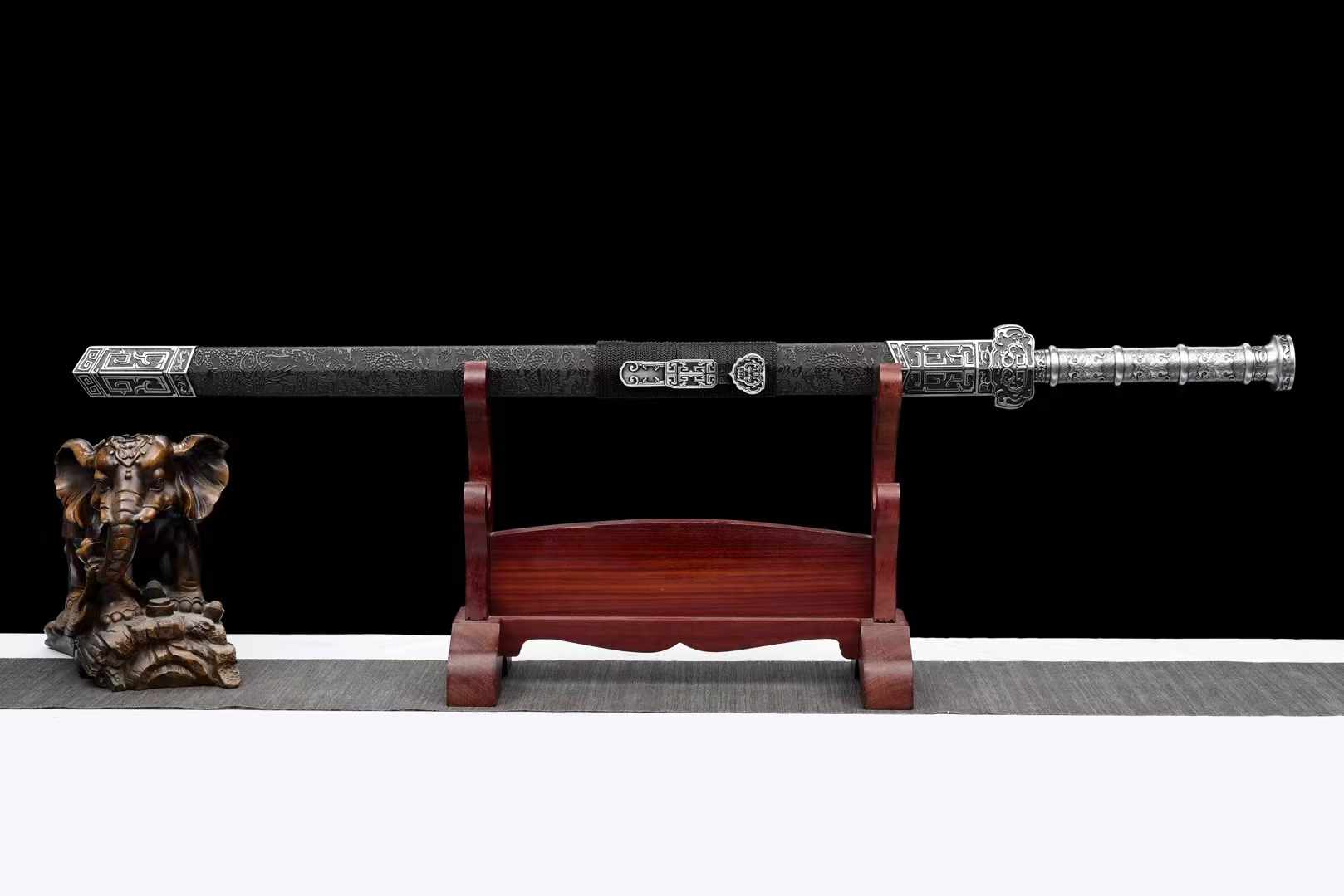 As You Wish Han Sword - Tophatter Daily Deals