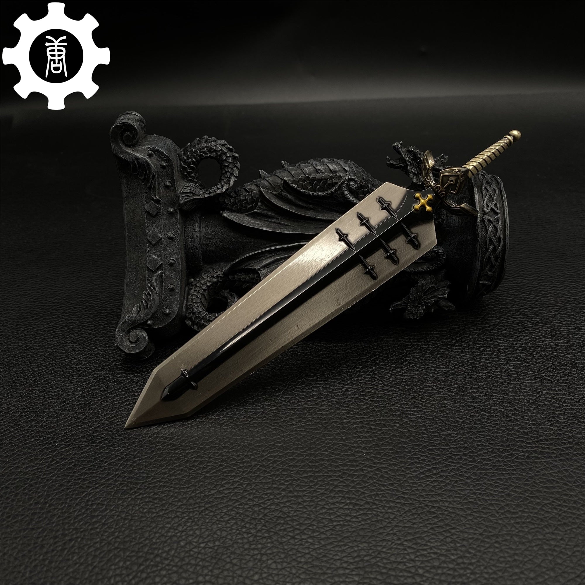 Demon-Dweller Sword Metal Replica - Tophatter Daily Deals