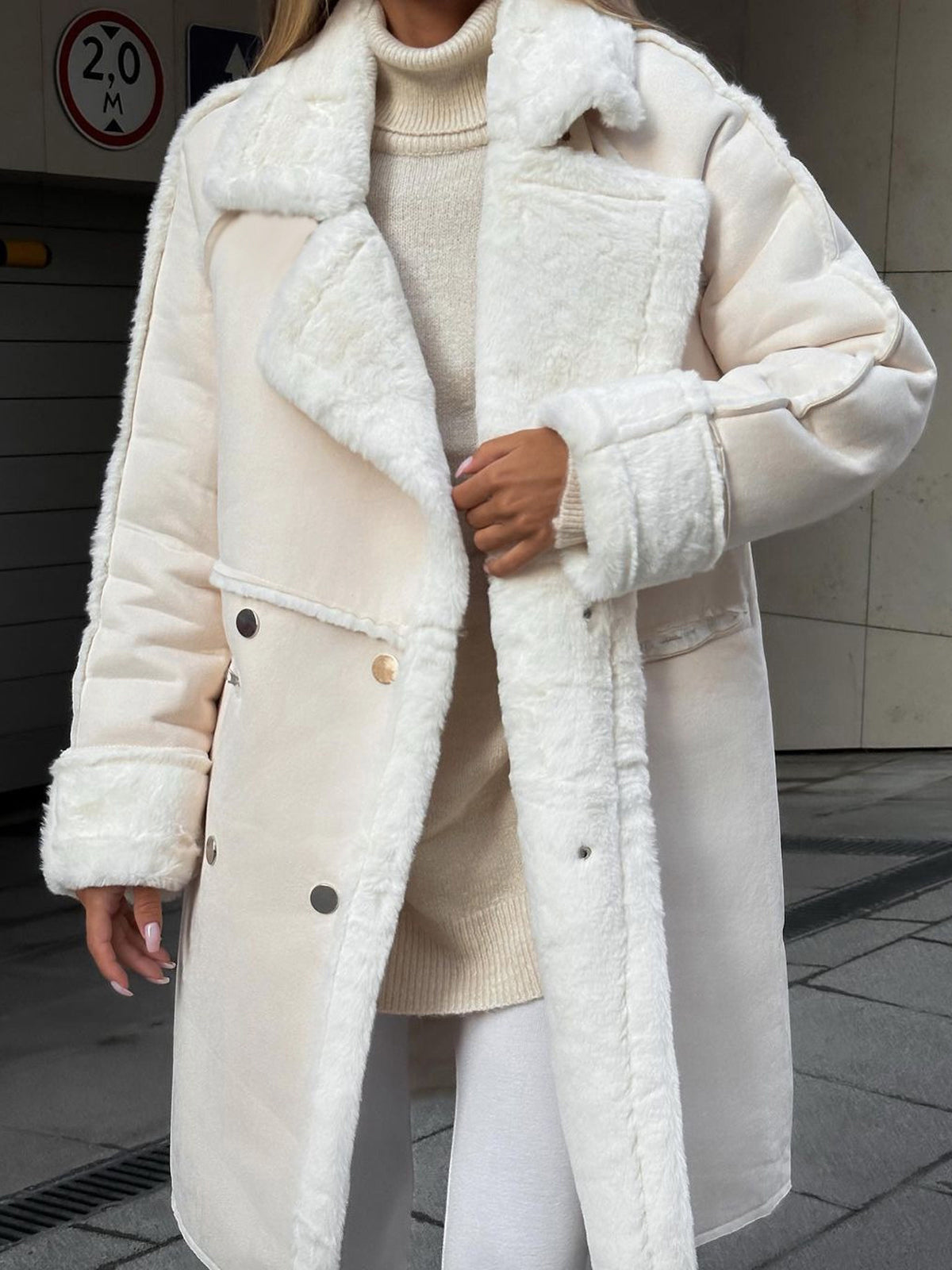 Insulating Women's Faux Fur Coat - Long Oversized, For Cold - Tophatter Daily Deals