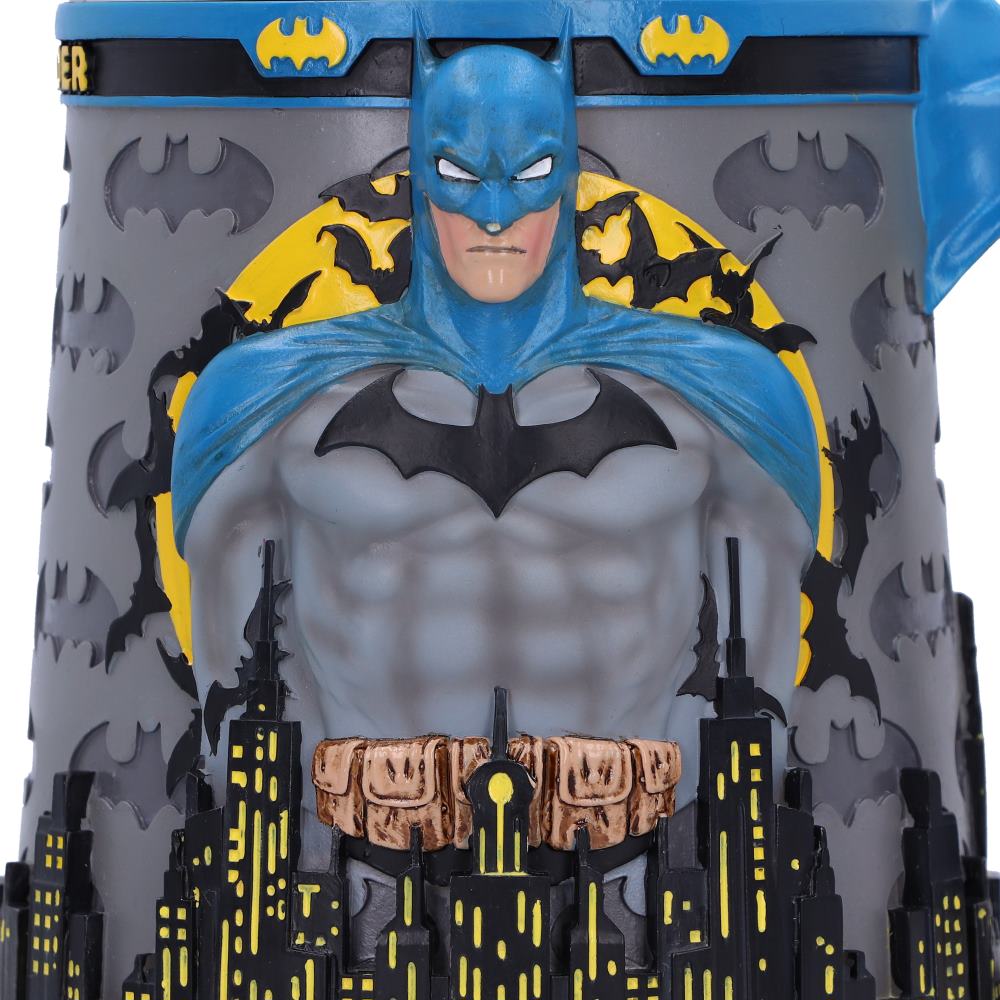 Batman The Caped Crusader Tankard Tankard - Tophatter Daily Deals