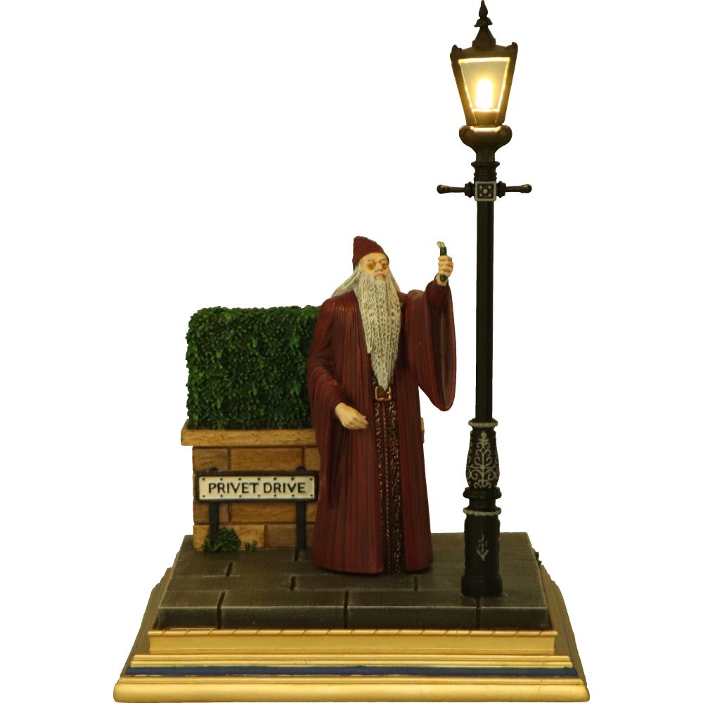 Harry Potter - Privet Drive Light Up Figurine Collectible Figure - Tophatter Daily Deals