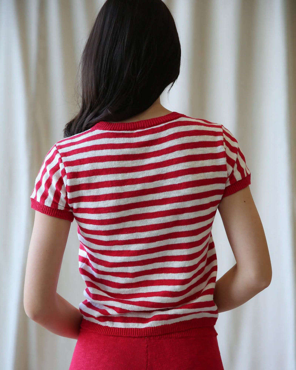 Round Trip Crew Women's Tops - Tophatter Daily Deals