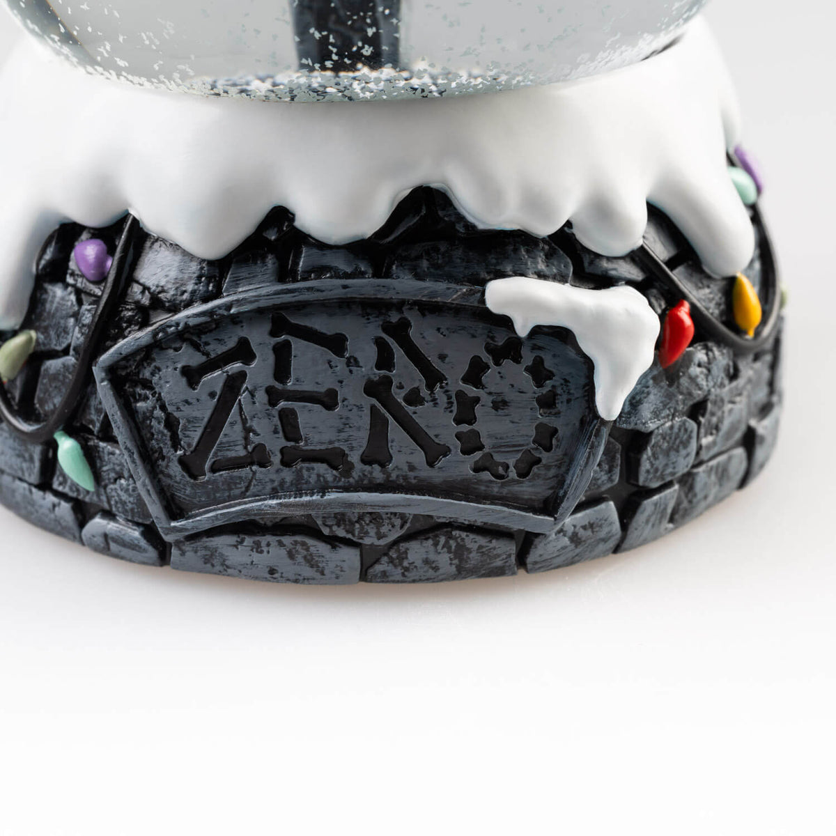 The Nightmare Before Christmas – Zero Snow Globe Snow Globe - Tophatter Daily Deals