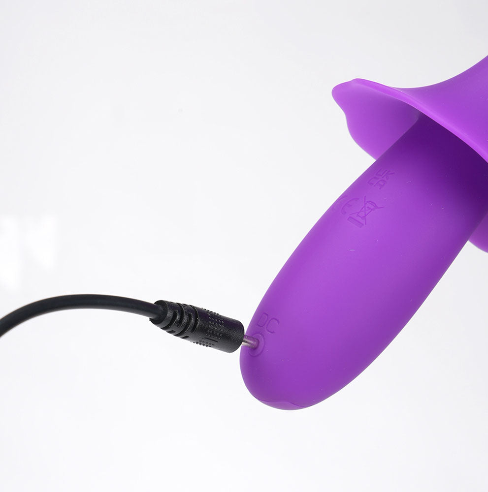 Maia Sienna 15.2 cm Fluttering Bullet Vibrator > Vibrators > Mini Vibrators - Tophatter Daily Deals