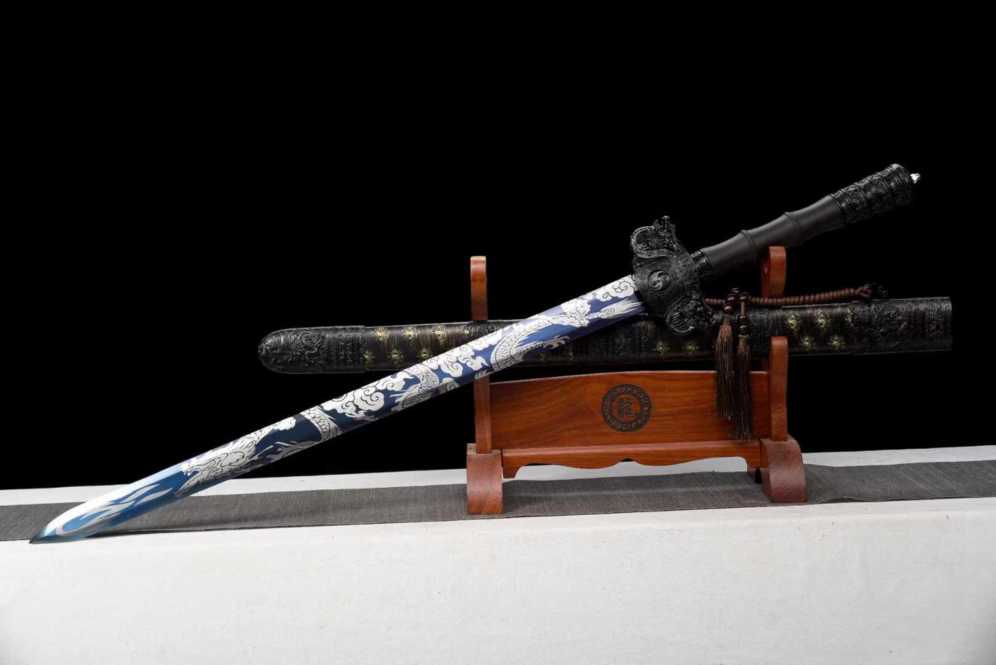 Bagua Giant Sword (Dragon Flame) - Tophatter Daily Deals