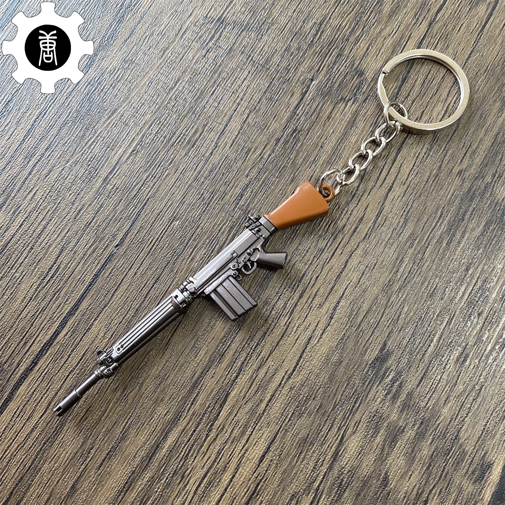 Assault Rifle Keychain 21 in 1 World Famous Assault Rifle Gun Keychain Metal Pendant For Mili ...