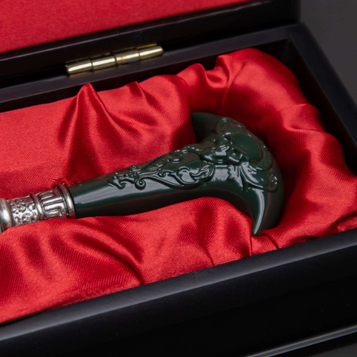 Harry Potter - The Dobby Killer Bellatrix Lestrange Replica Prop (Metal) Collectible Replica - Tophatter Daily Deals