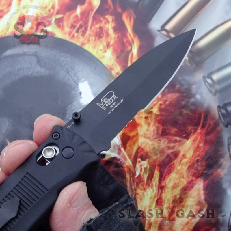 Benchmade Pardue - 530 Black Spear Point Knife Serrated Axis Lock Knife-Folding - Tophatter Daily Deals
