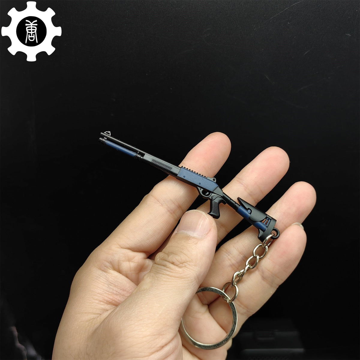 Mini Benelli M1014 Shotgun Metal Keychain - Tophatter Daily Deals