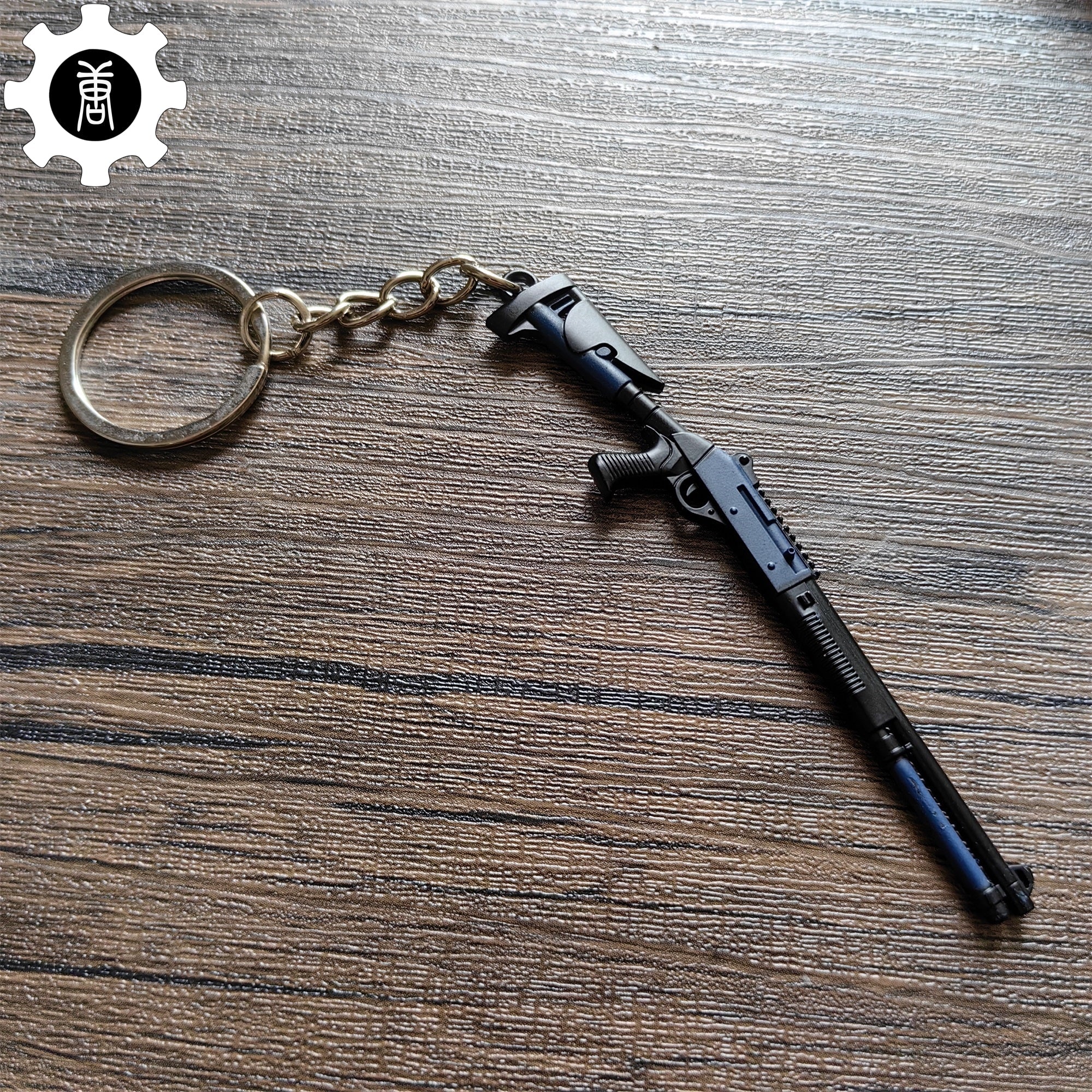Mini Benelli M1014 Shotgun Metal Keychain - Tophatter Daily Deals