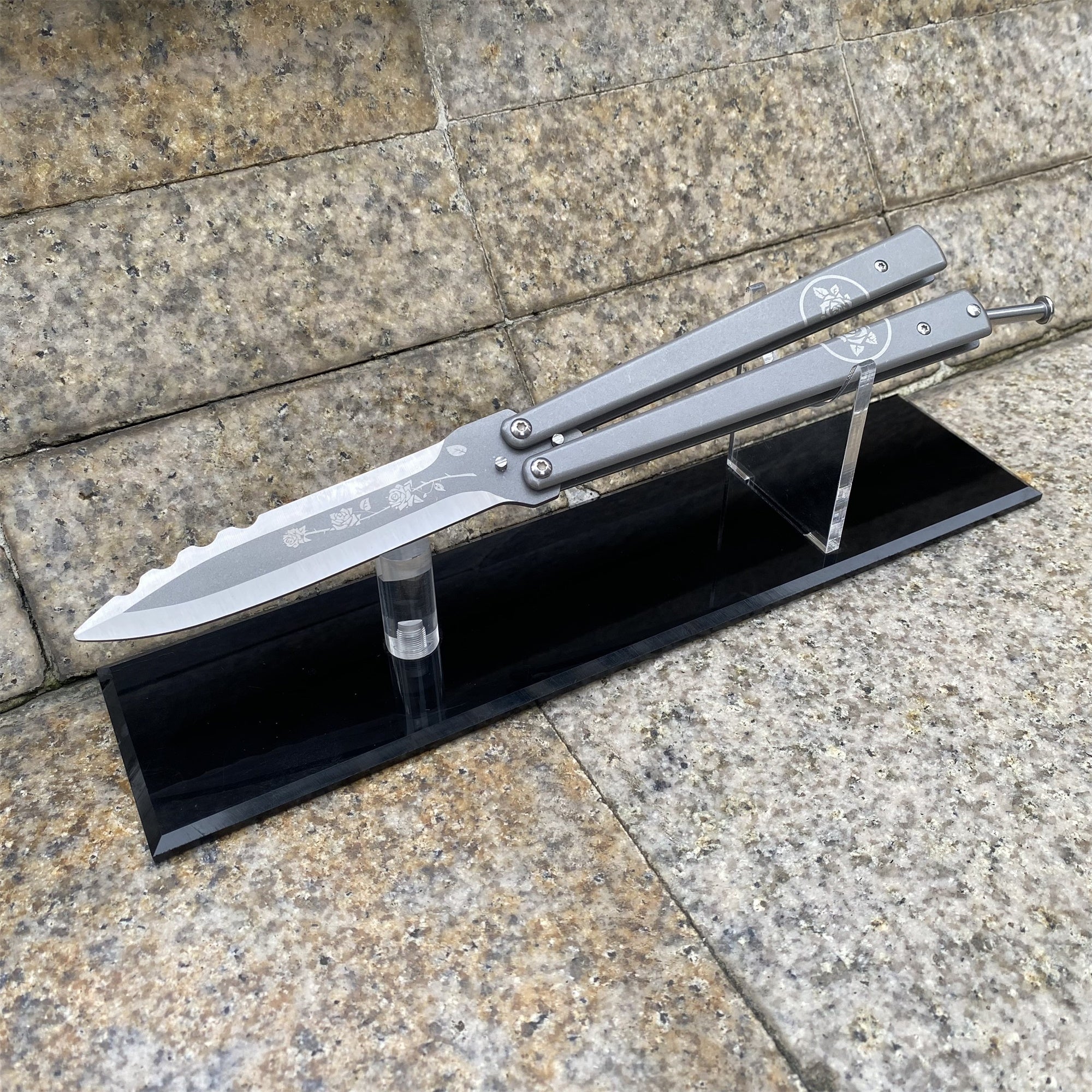 TF2 Black Rose Balisong Black Rose Butterfly Knife Replica IRL Black & Stand - Tophatter Daily Deals