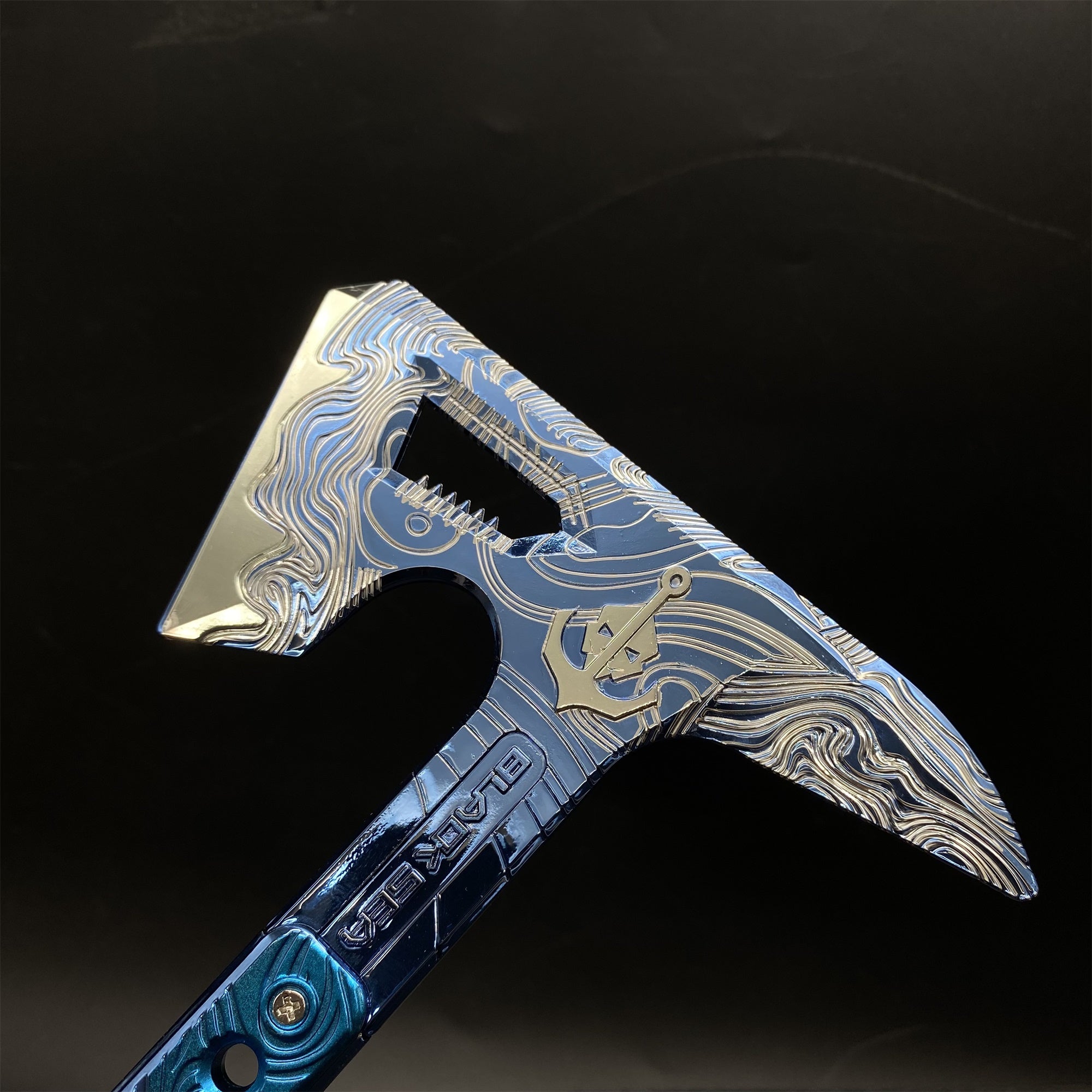 Delta Force Sea Gleam The First-Ever Tactical Axe Metal Replica - Tophatter Daily Deals