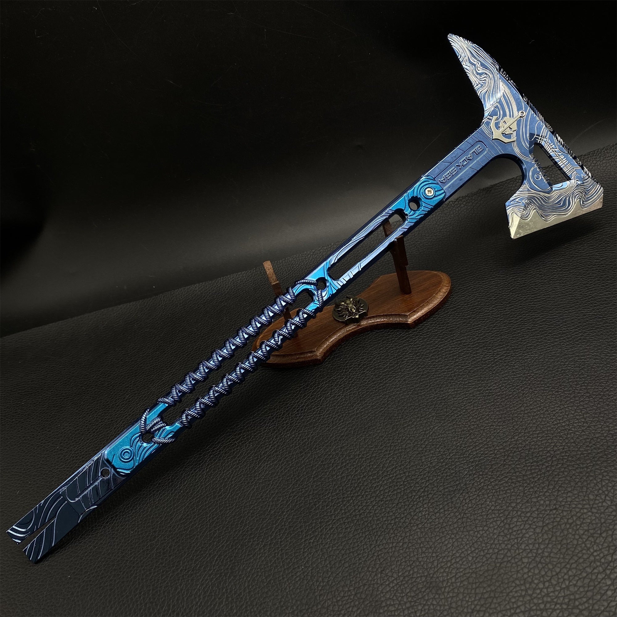 Delta Force Sea Gleam The First-Ever Tactical Axe Metal Replica - Tophatter Daily Deals