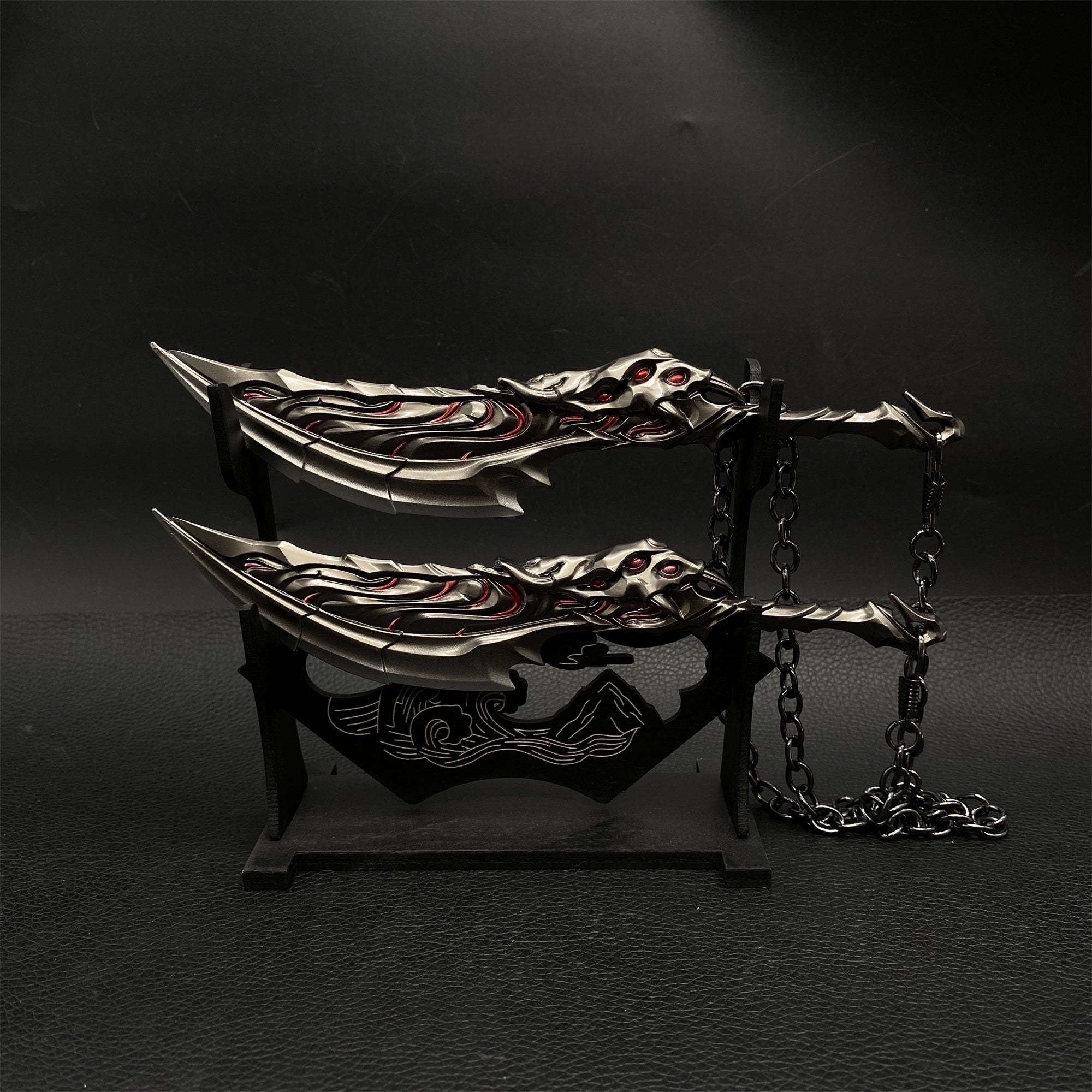 Blades Of Primordia Metal Game Prop 4 Colors - Tophatter Daily Deals