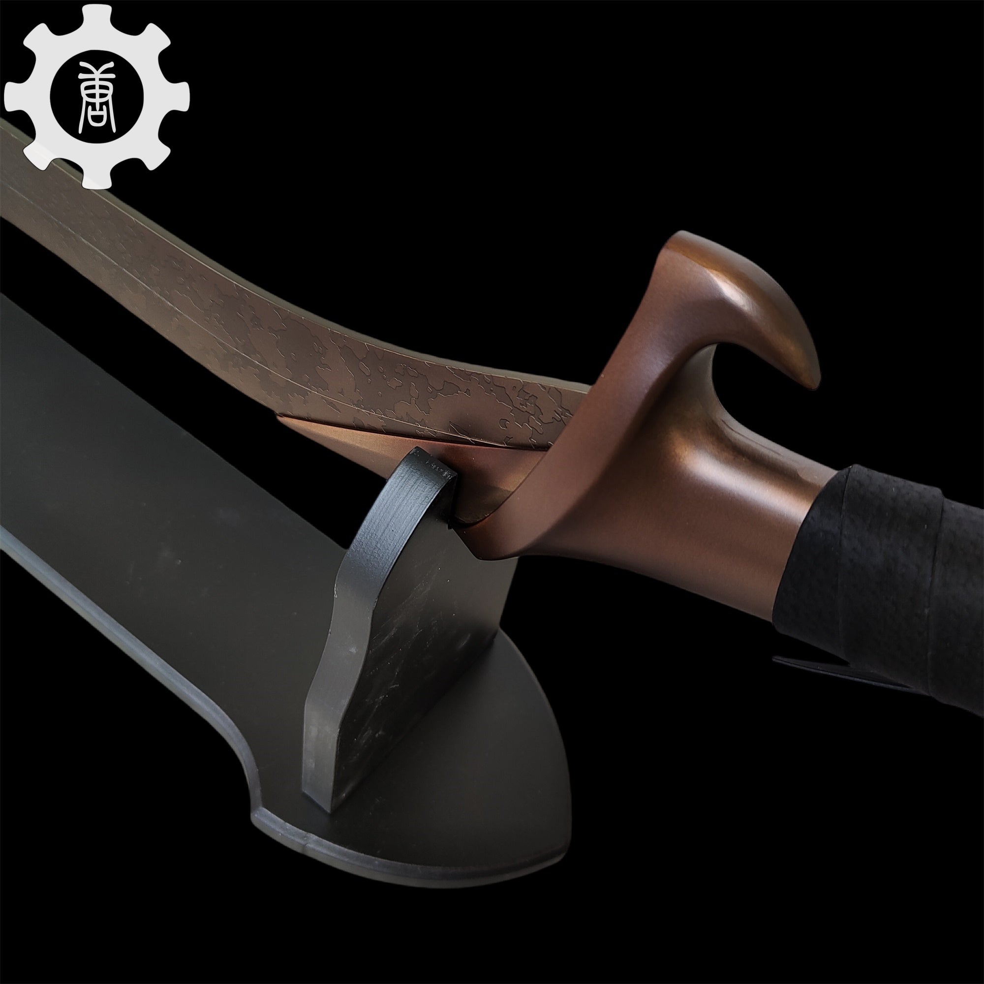 ER Bloodhound's Fang Metal Replica 115CM/45.2" - Tophatter Daily Deals