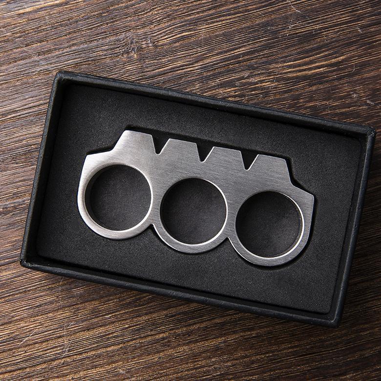 Brass Knuckles Paperweight Brass Knuckles - Tophatter Daily Deals