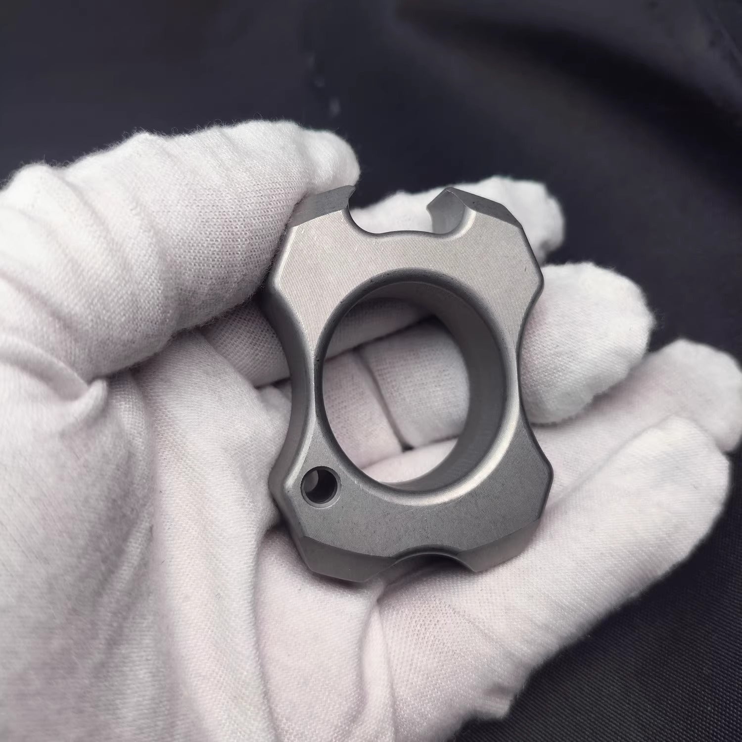 2025 New Stainless Steel Brass Knuckle Bottle Opener Brass Knuckles - Tophatter Daily Deals