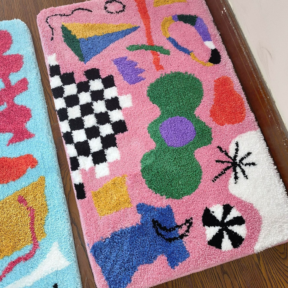 Bright and Happy Door Mat Decor - Tophatter Daily Deals