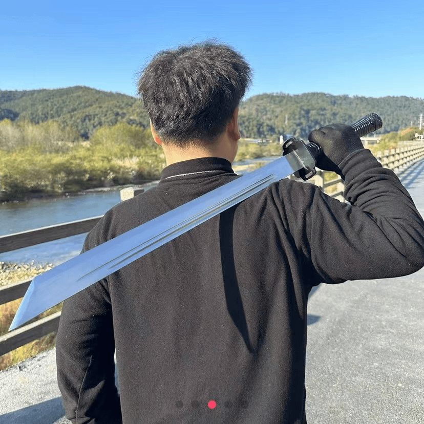 Brocade Guardsmen's Tang Sword - Tophatter Daily Deals