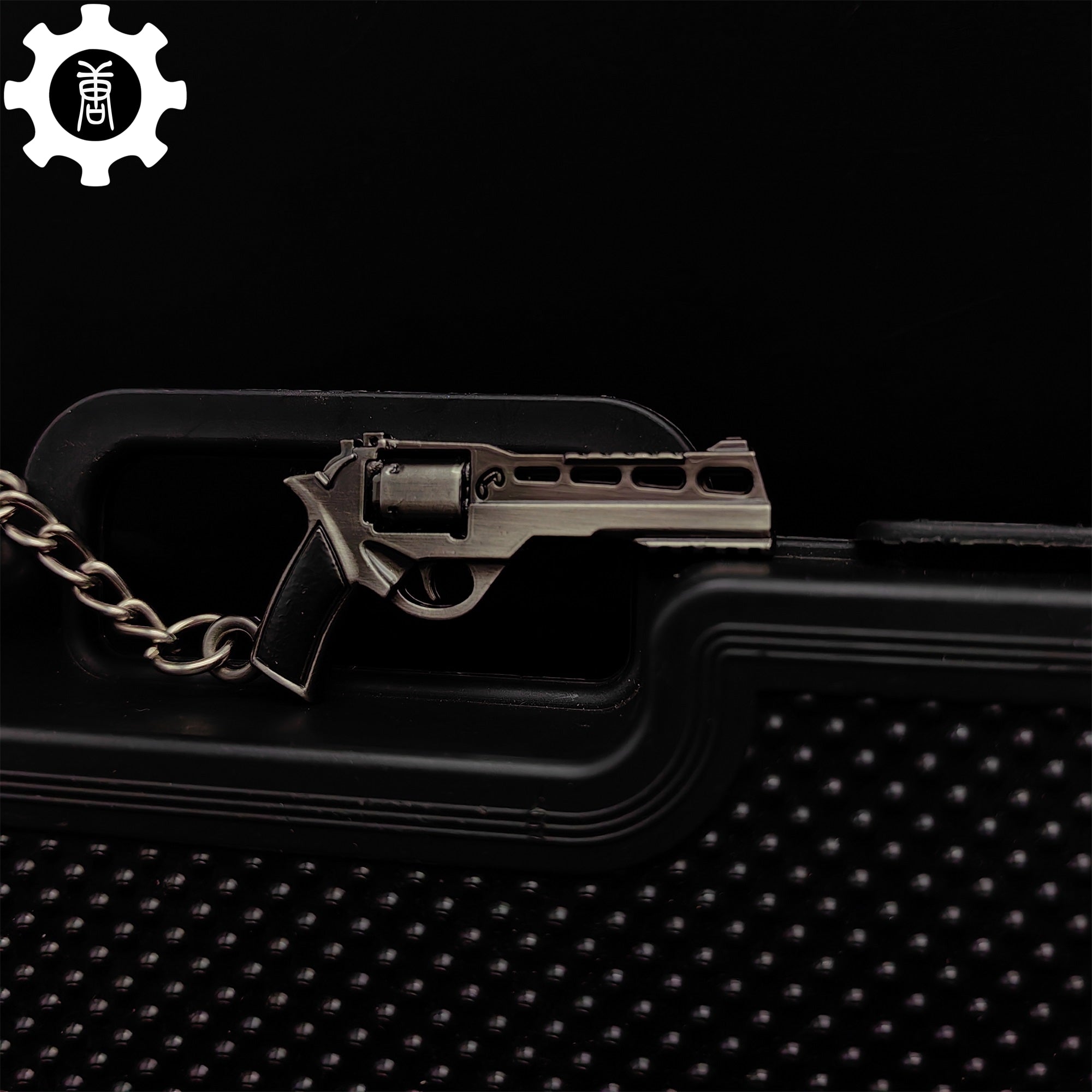 12 In 1 Metal World Famous Pistol Revolver Gun Keychain R45 - Tophatter Daily Deals