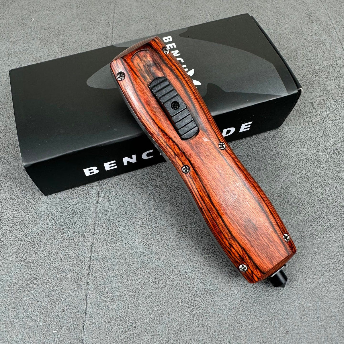 Butterfly Beast OTF Automatic Knife - Tophatter Daily Deals