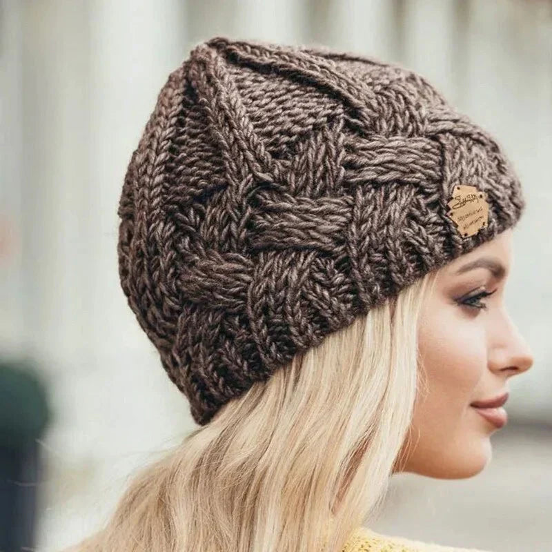 Warm Women's Knit Beanie - Cable Slouchy Cut, Soft Wool Coffee Free Size - Tophatter Daily Deals