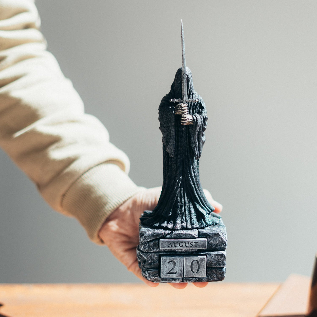 The Lord Of The Rings - Officially Licensed Nazgul Everlasting Calendar Collectible Merchandise - Tophatter Daily Deals