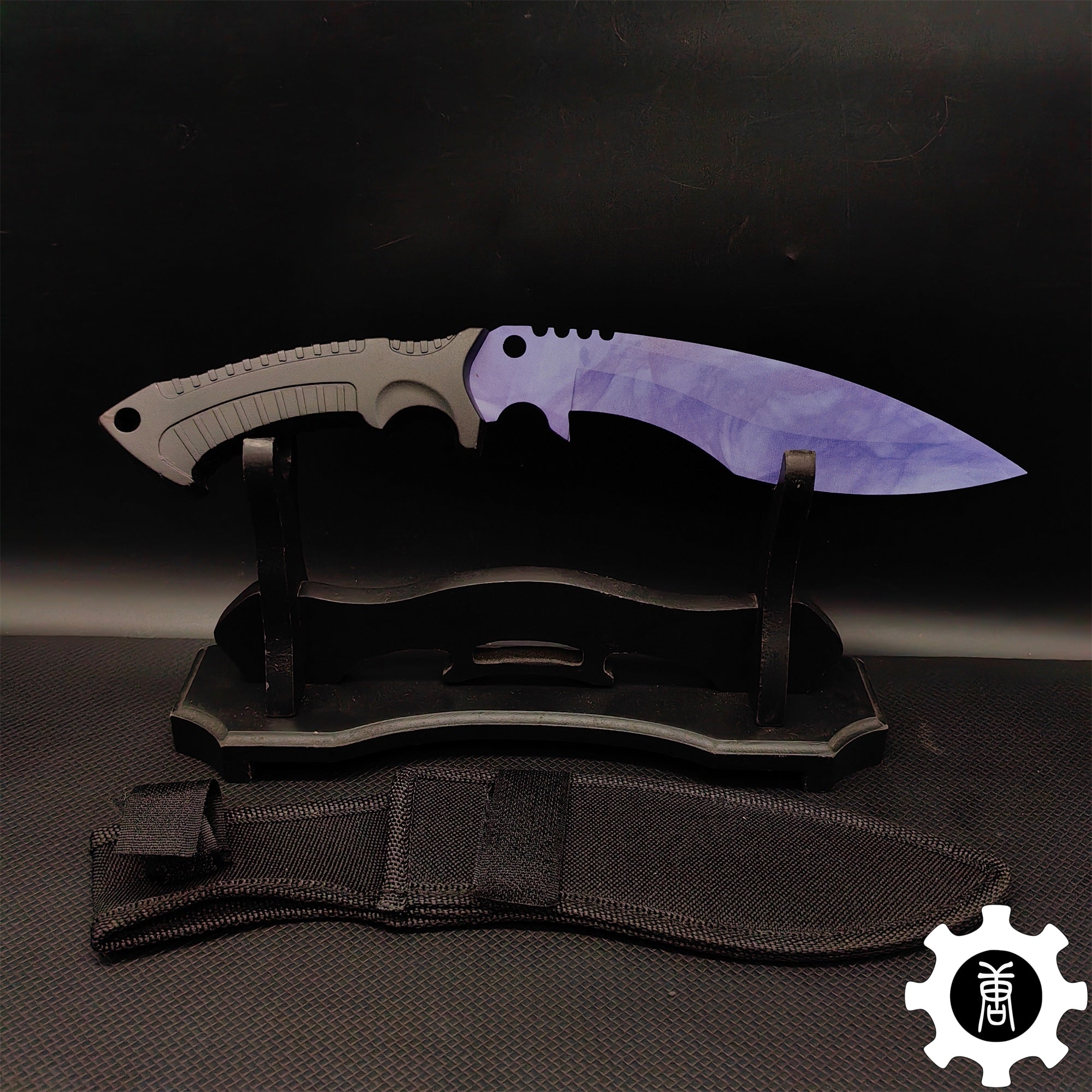 Steel Kukri Knife Blunt Blade Replica Blue Steel & Stand - Tophatter Daily Deals