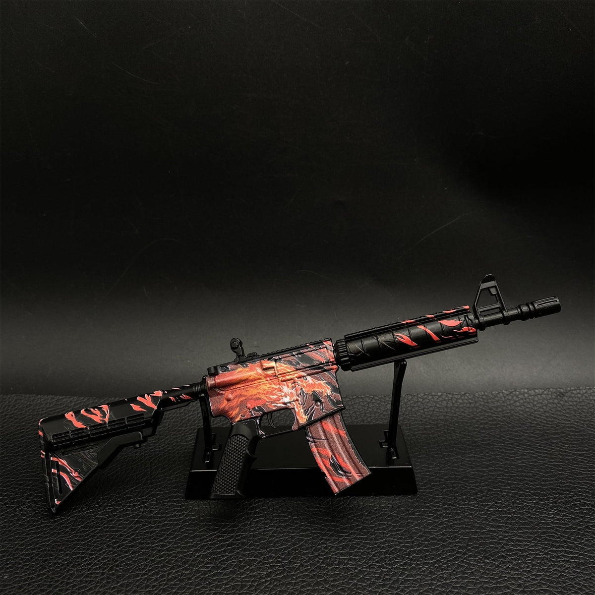 Most Popular Howl In Living Color Skin M4A4 Gun Miniature For Display Howl & Stand Ship At Aug 10th - Tophatter Daily Deals