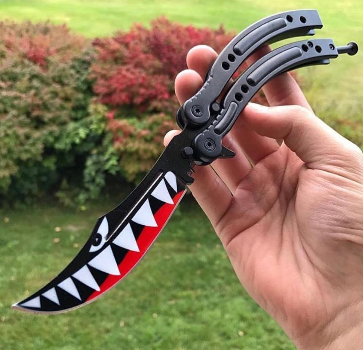 CSGO Spit Fire Butterfly Knife SHARP 440C Counter Strike Shark Balisong Sharp Edge - Black Knife-Balisong - Tophatter Daily Deals