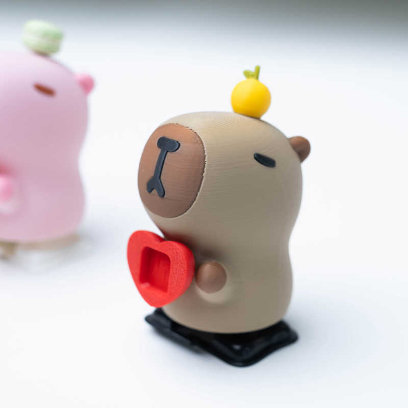 Capybara Hug Desktop Ornament Decor - Tophatter Daily Deals