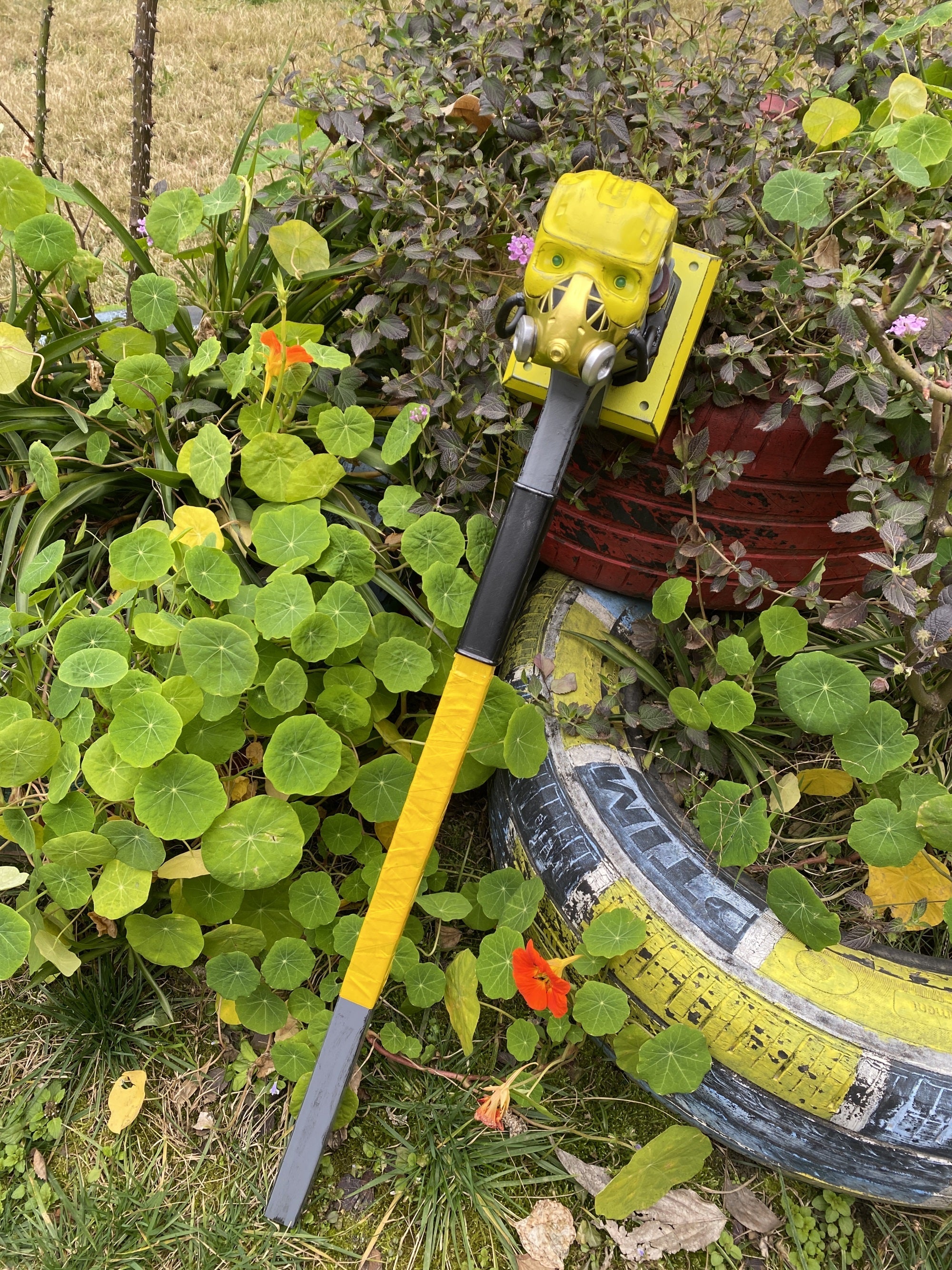 3D Printed Caustic Heirloom Death Hammer Replica Cosplay Prop - Tophatter Daily Deals