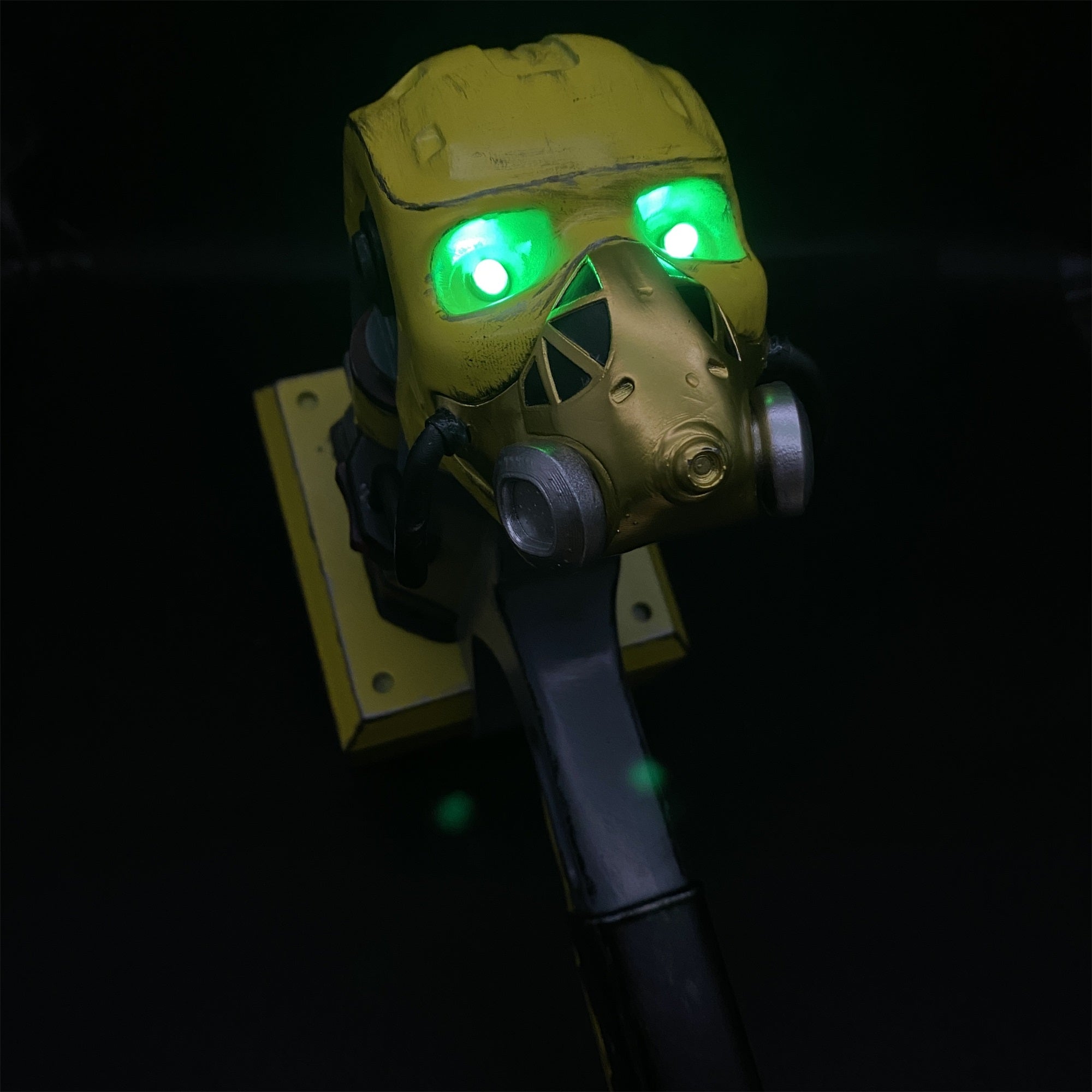 3D Printed Caustic Heirloom Death Hammer Replica Cosplay Prop - Tophatter Daily Deals