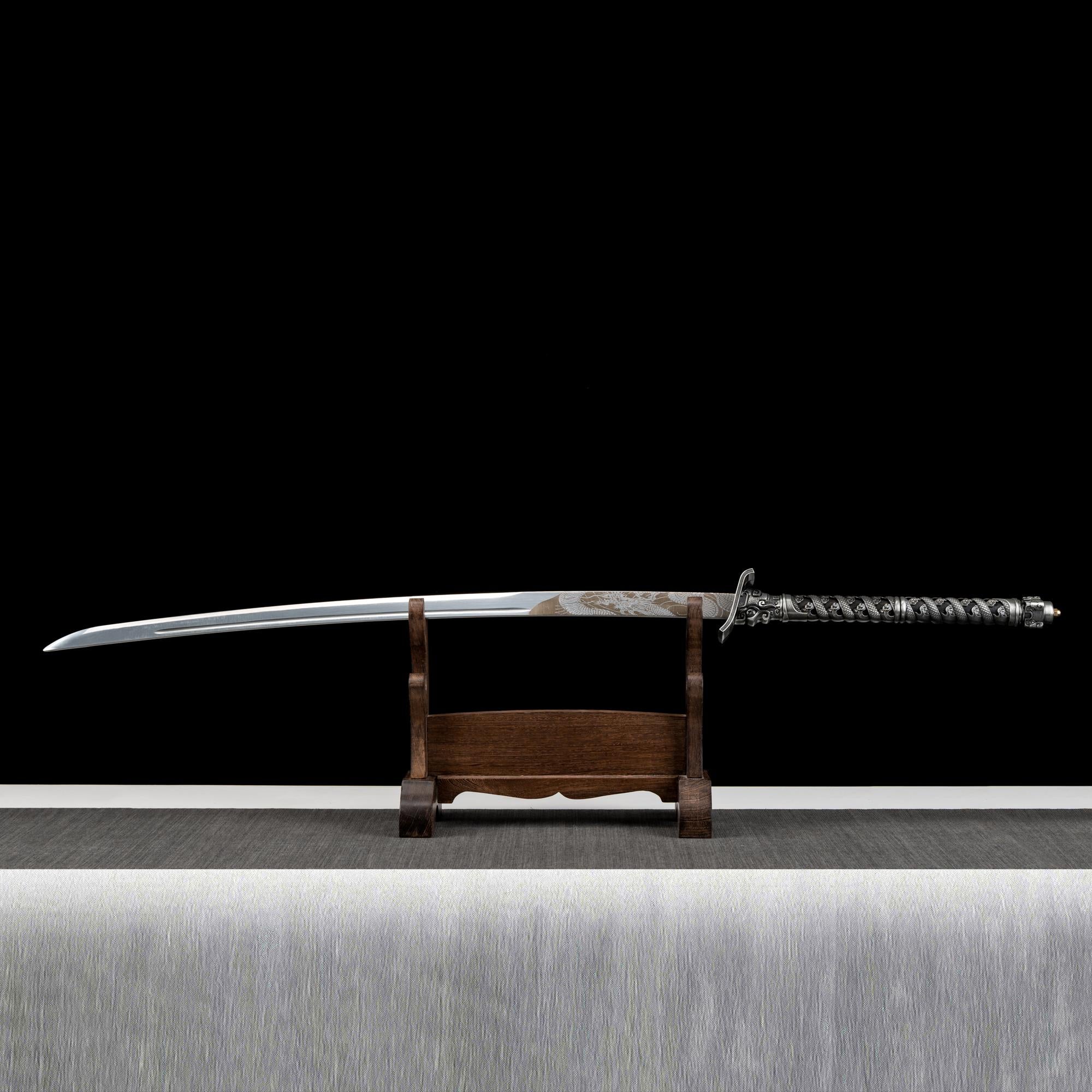 Celestial Reaper Tactical Blade - Tophatter Daily Deals