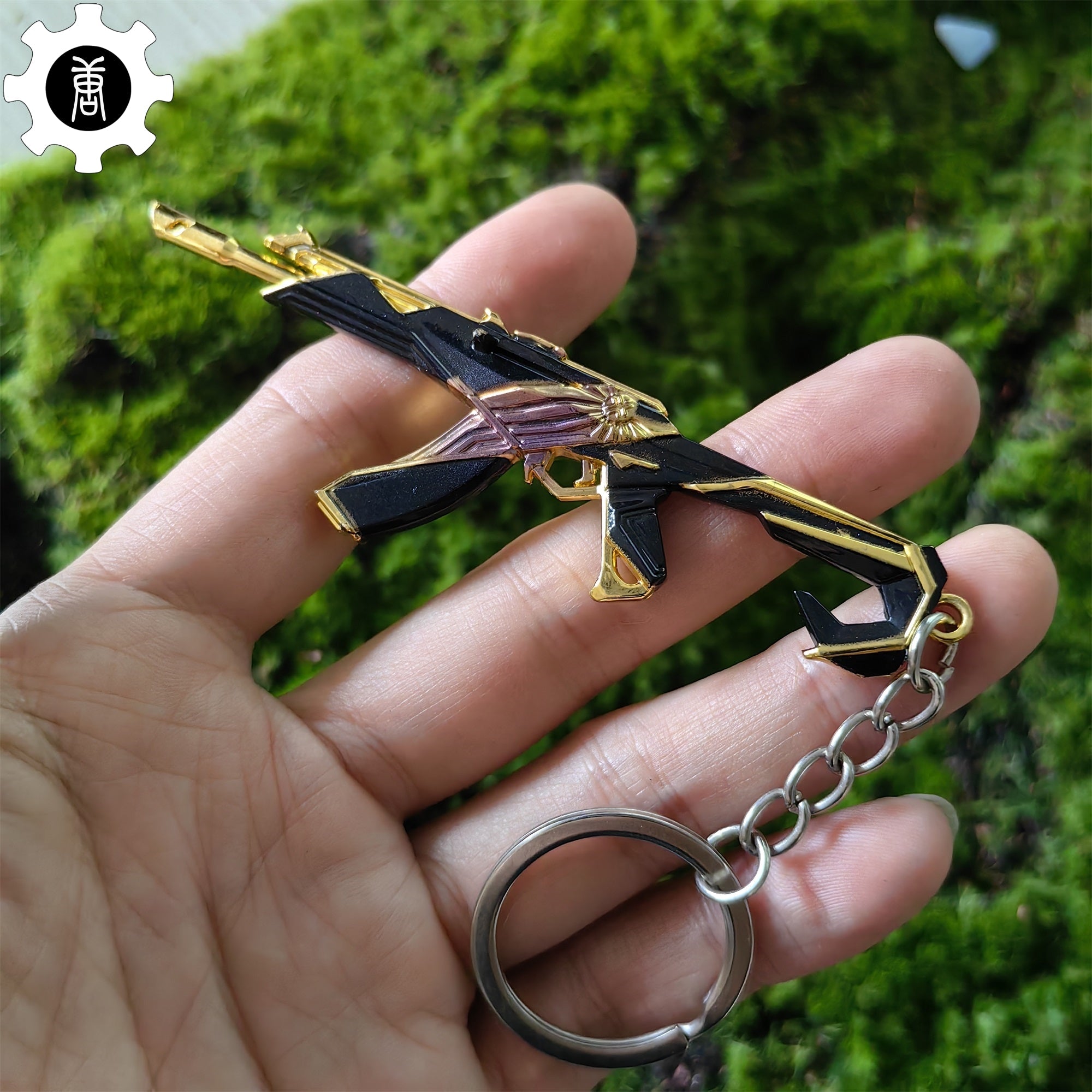 Mini Champions Vandal Gun Metal Keychain - Tophatter Daily Deals