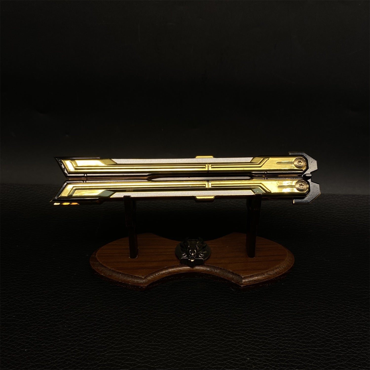 Champions 2025 Butterfly Knife Alloy Replica - Tophatter Daily Deals