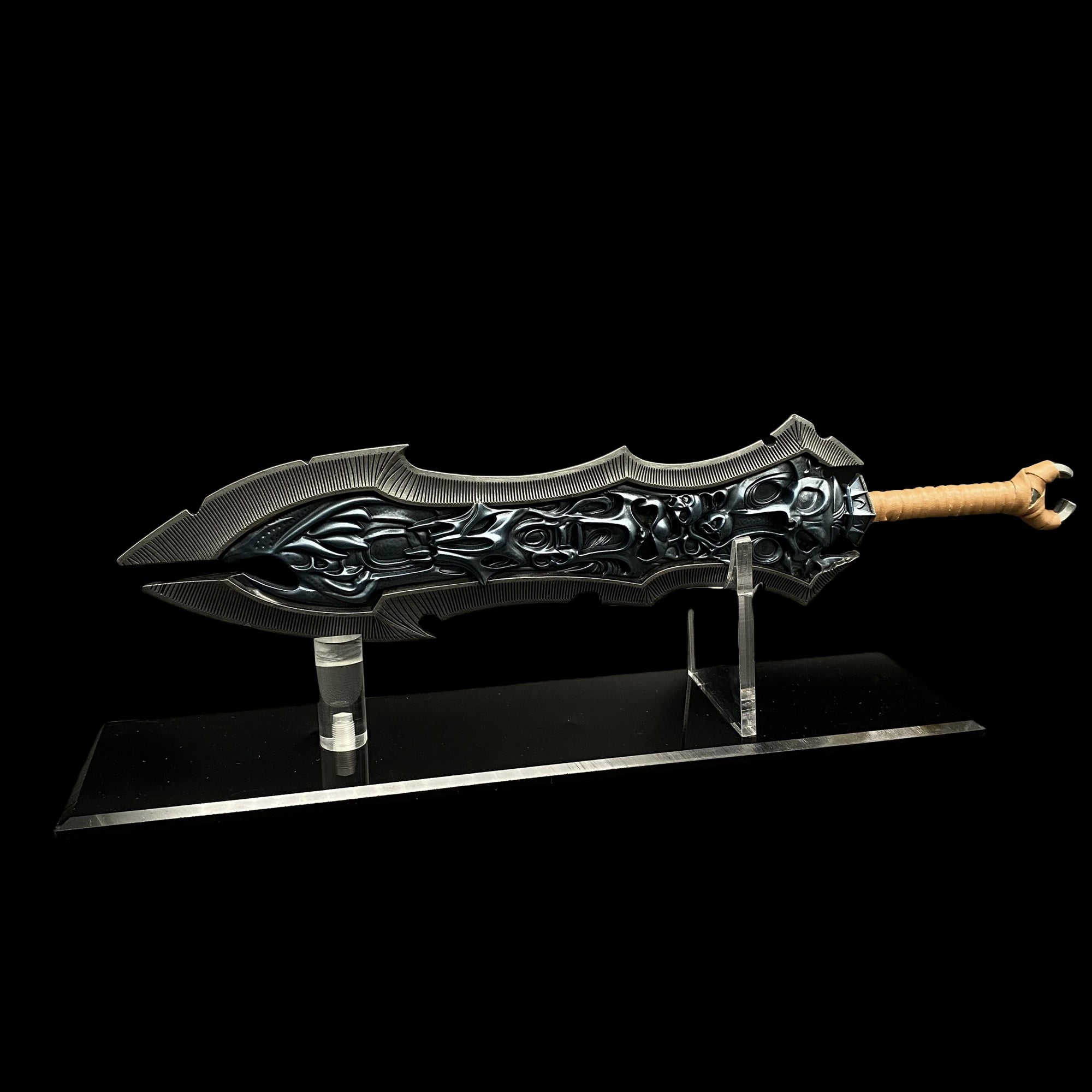 Chaoseater Greatsword Metal Replica 1/6 Scale - Tophatter Daily Deals