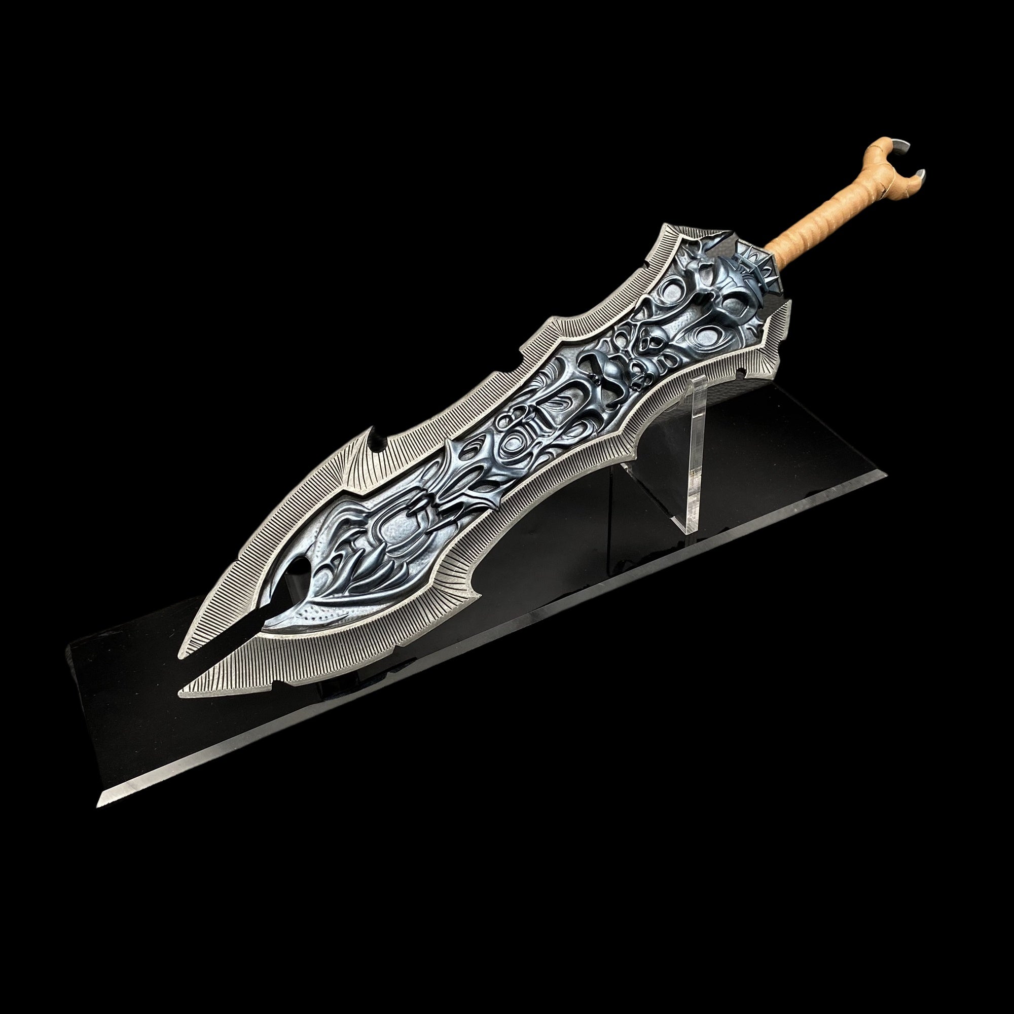 Chaoseater Greatsword Metal Replica 1/6 Scale - Tophatter Daily Deals