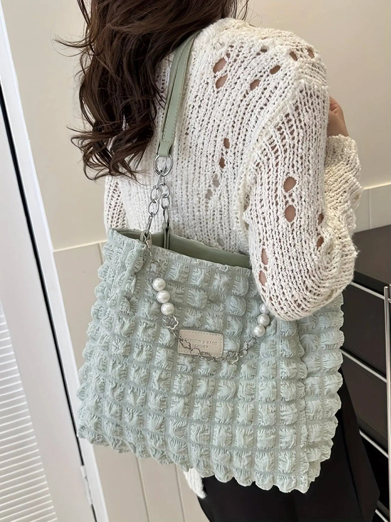Chic Pleated Cloud Shoulder Bag - Bubble Ruched Tote with Soft Comfort - Fashionable Everyday Accessory for Women - Tophatter Daily Deals