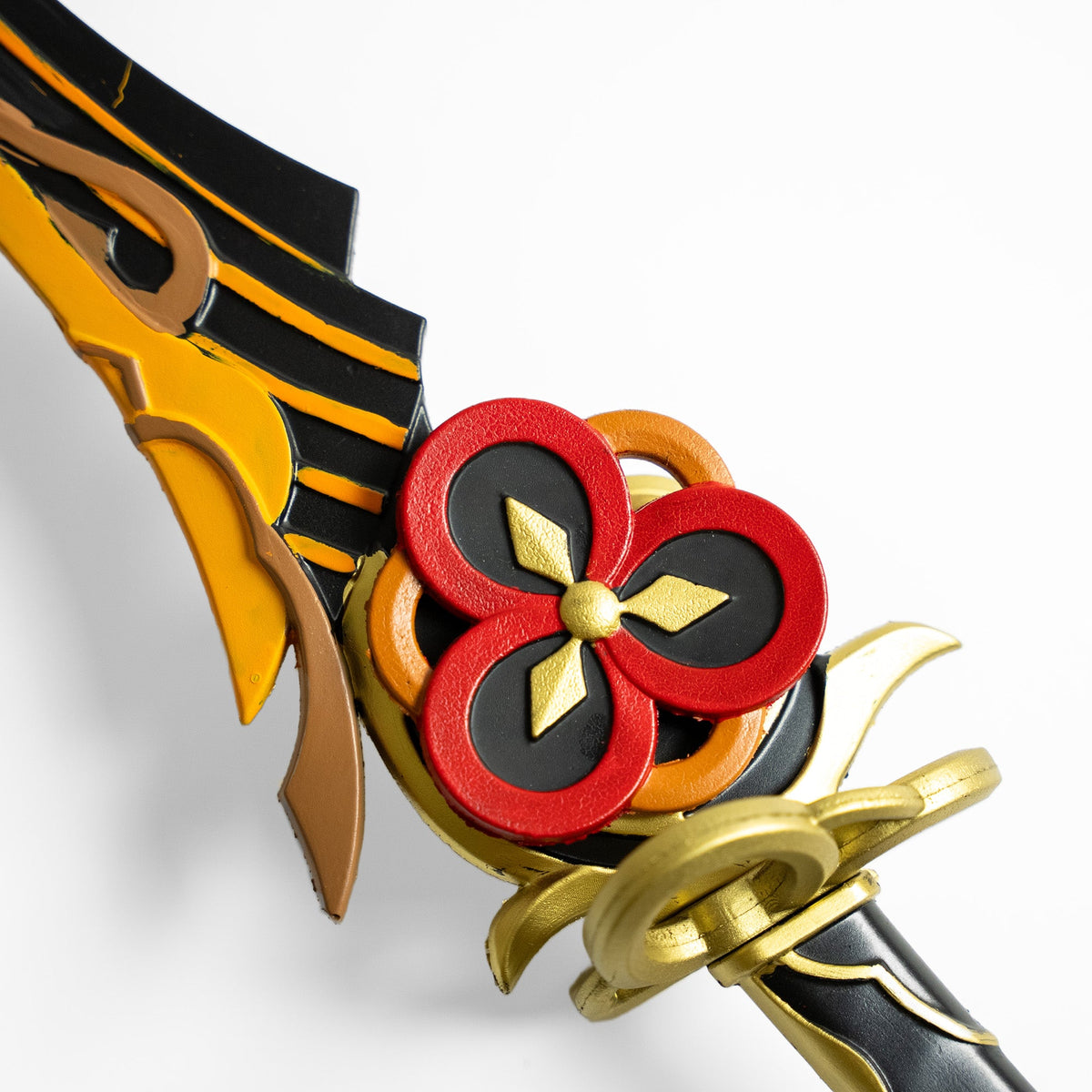 Chiori's Uraku Misugiri Sword (High Density Foam) Video Game Sword - Tophatter Daily Deals