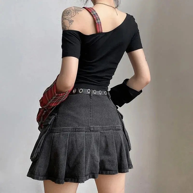 Classic Asymmetrical Women's Grunge Punk Arm Gloves Cold Shoulder Red Star Pattern Black Crop Top Y2k E-girl T-shirt - Tophatter Daily Deals