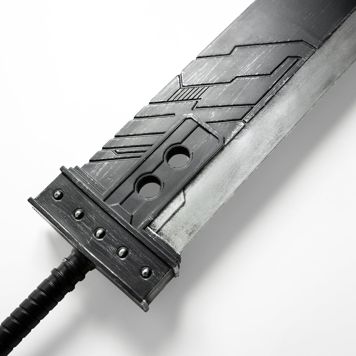 Cloud Strife's "Buster Sword" (High Density Foam) Video Game Sword - Tophatter Daily Deals